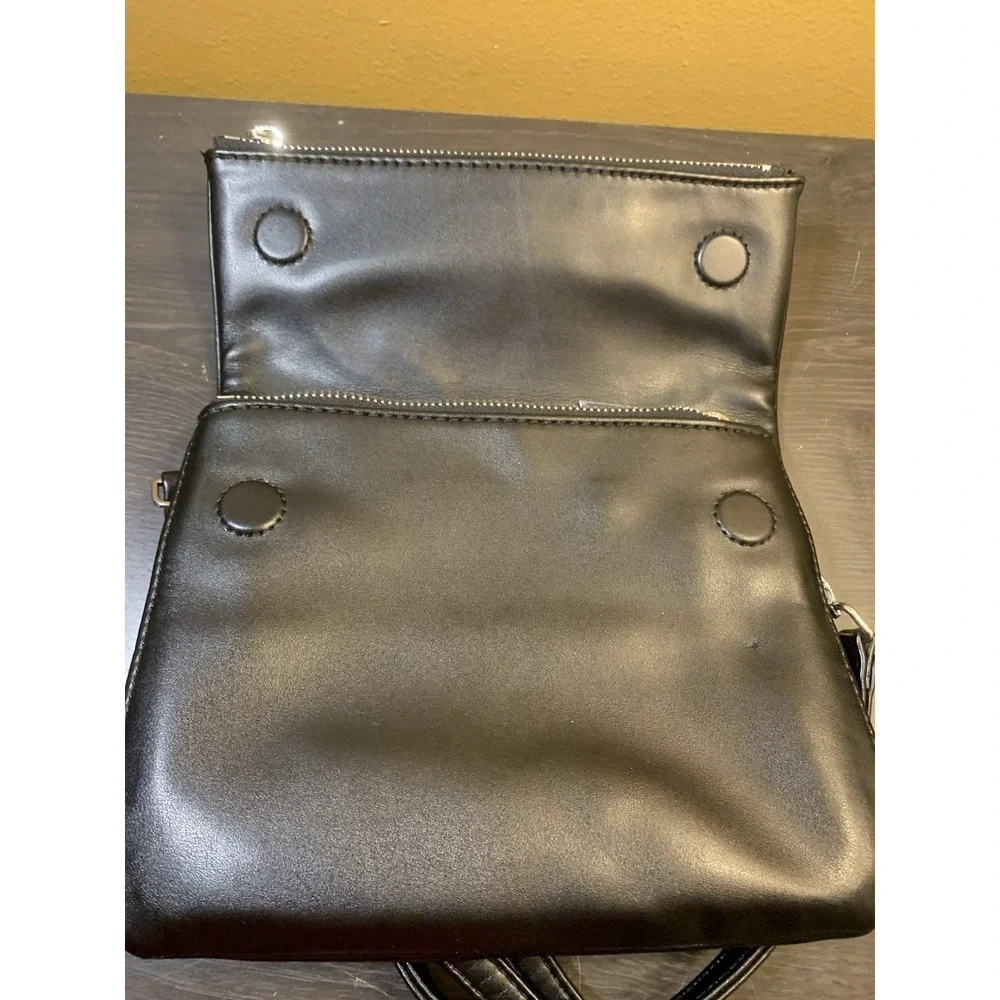 Matt & Nat HILEY Vegan Leather Crossbody Foldover Bag Purse Black Classic